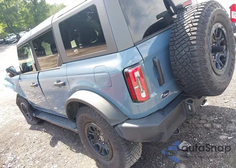 2024 Ford Bronco Wildtrak z USA, uszkodzony, nr VIN 1FMEE2BP4RLA21843